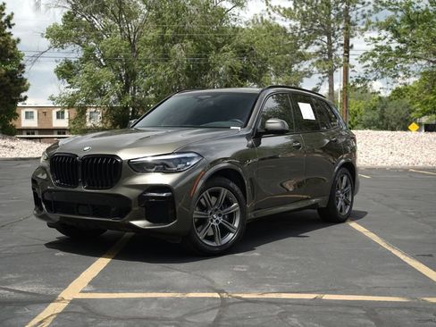 Used 2023 BMW X5 xDrive40i w/ M Sport Package AWD/4WD image 1