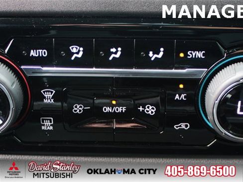 Used 2024 Chevrolet Silverado 2500 LT w/ Convenience Package image 21