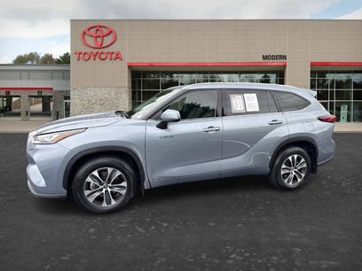 Used 2020 Toyota Highlander XLE