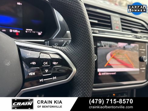 Used 2024 Volkswagen Tiguan SE R-Line image 29