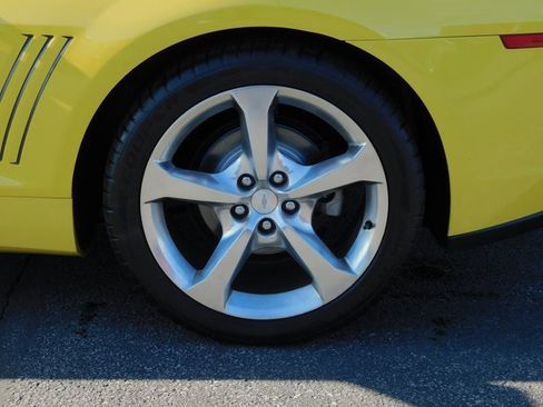 Used 2015 Chevrolet Camaro LT w/ RS Package image 14