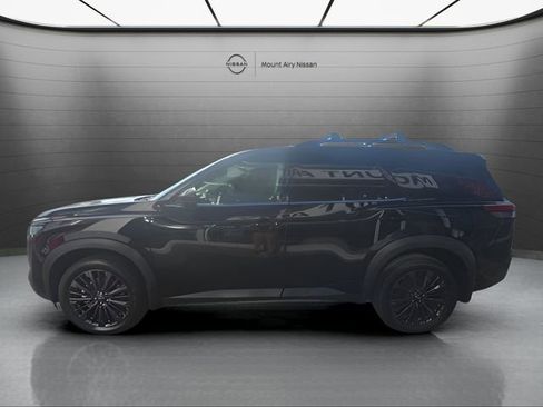 New 2026 Nissan Pathfinder SL AWD/4WD image 8