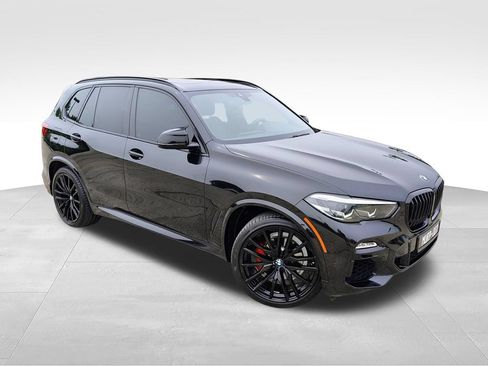 Used 2021 BMW X5 sDrive40i w/ M Sport Package RWD image 3