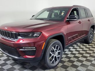 New 2025 Jeep Grand Cherokee Limited video 3