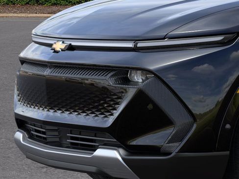 New 2025 Chevrolet Equinox EV LT w/ Convenience Package II image 47