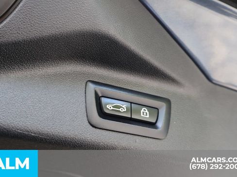 Used 2022 BMW X7 xDrive40i w/ Parking Assistance Package AWD/4WD image 27