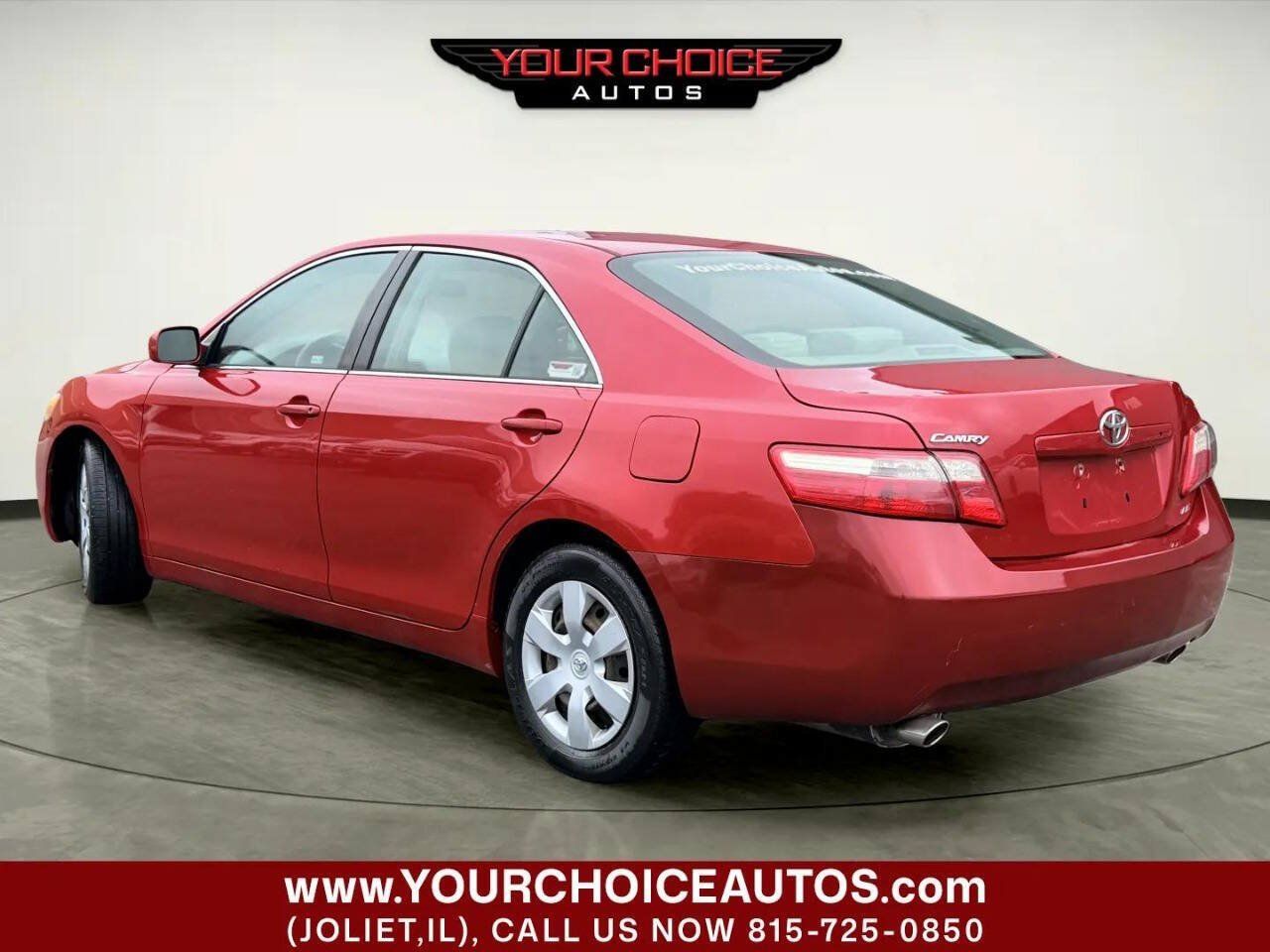 Used 2009 Toyota Camry LE FWD image 3