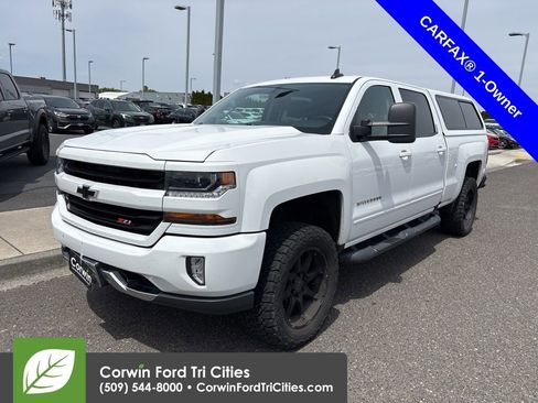 Used 2016 Chevrolet Silverado 1500 LT w/ All Star Edition AWD/4WD image 4