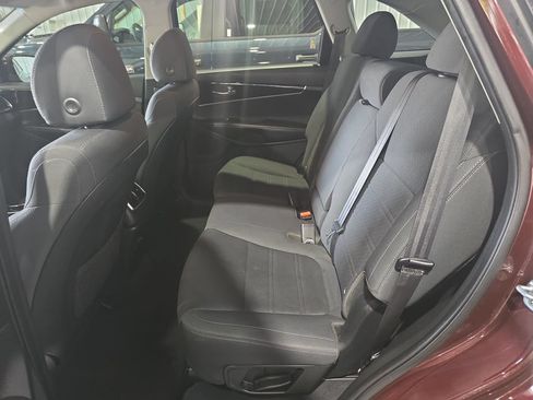 Used 2020 Kia Sorento LX AWD/4WD image 14