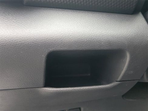 Certified 2024 Nissan Kicks SV image 29