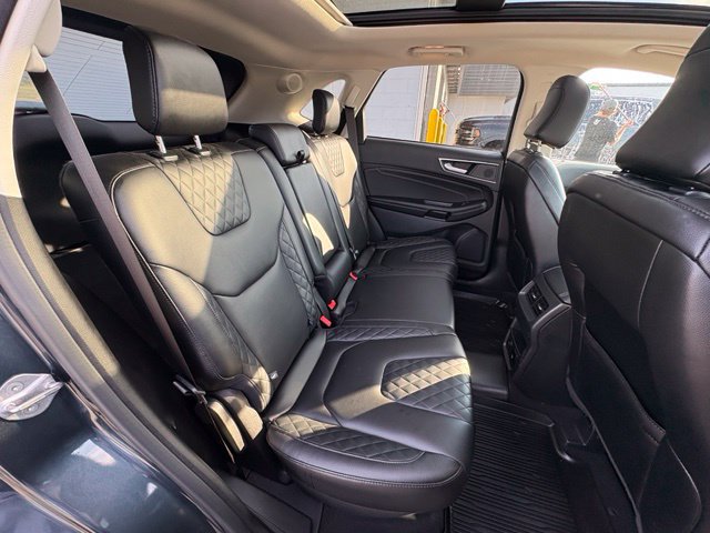 Used 2024 Ford Edge Titanium AWD/4WD image 31