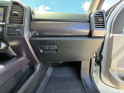 Used 2020 Ford F450 Limited w/ FX4 Off-Road Package AWD/4WD image 28