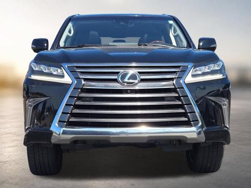 Used 2017 Lexus LX 570 4WD image 4