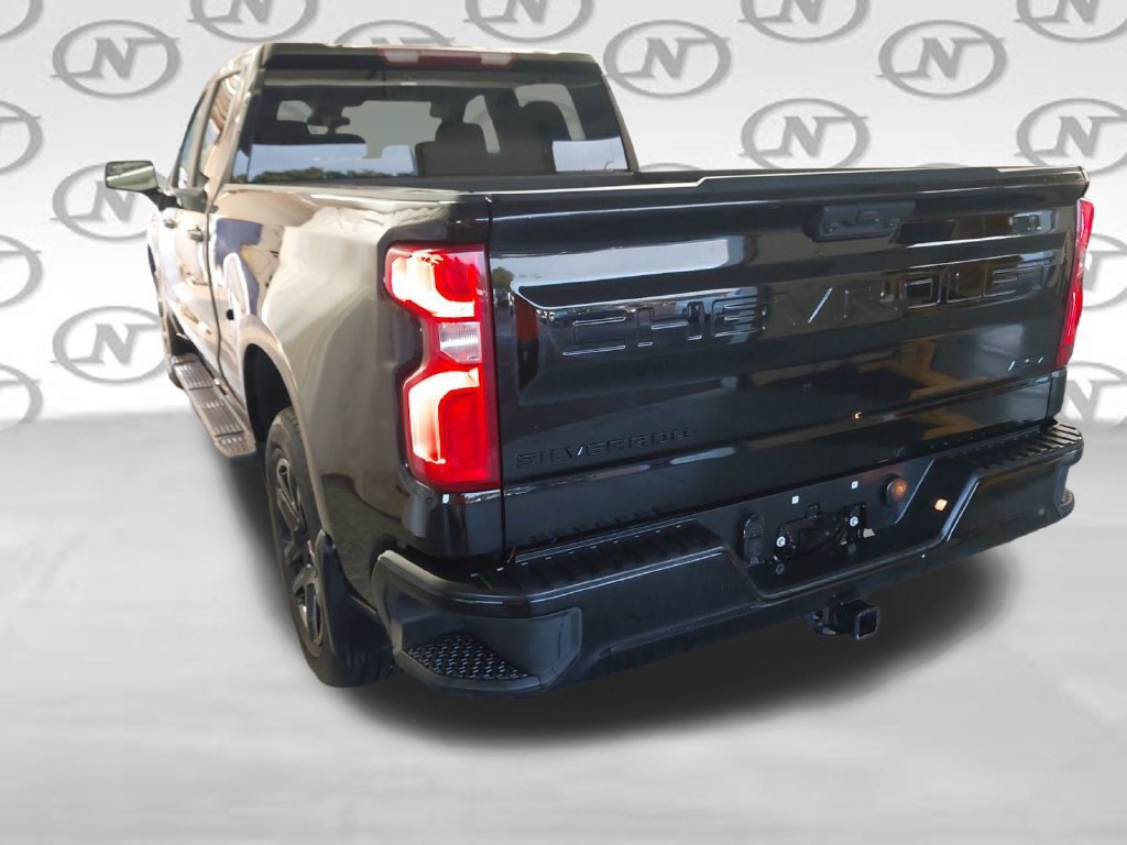 Used 2024 Chevrolet Silverado 1500 RST w/ Dark Appearance Package AWD/4WD image 14