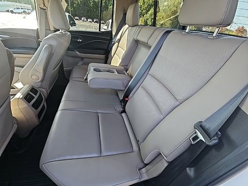 Used 2020 Honda Ridgeline RTL image 11