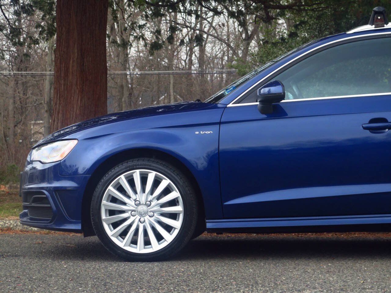 Used 2016 Audi A3 e-tron Prestige w/ Prestige Package FWD image 26