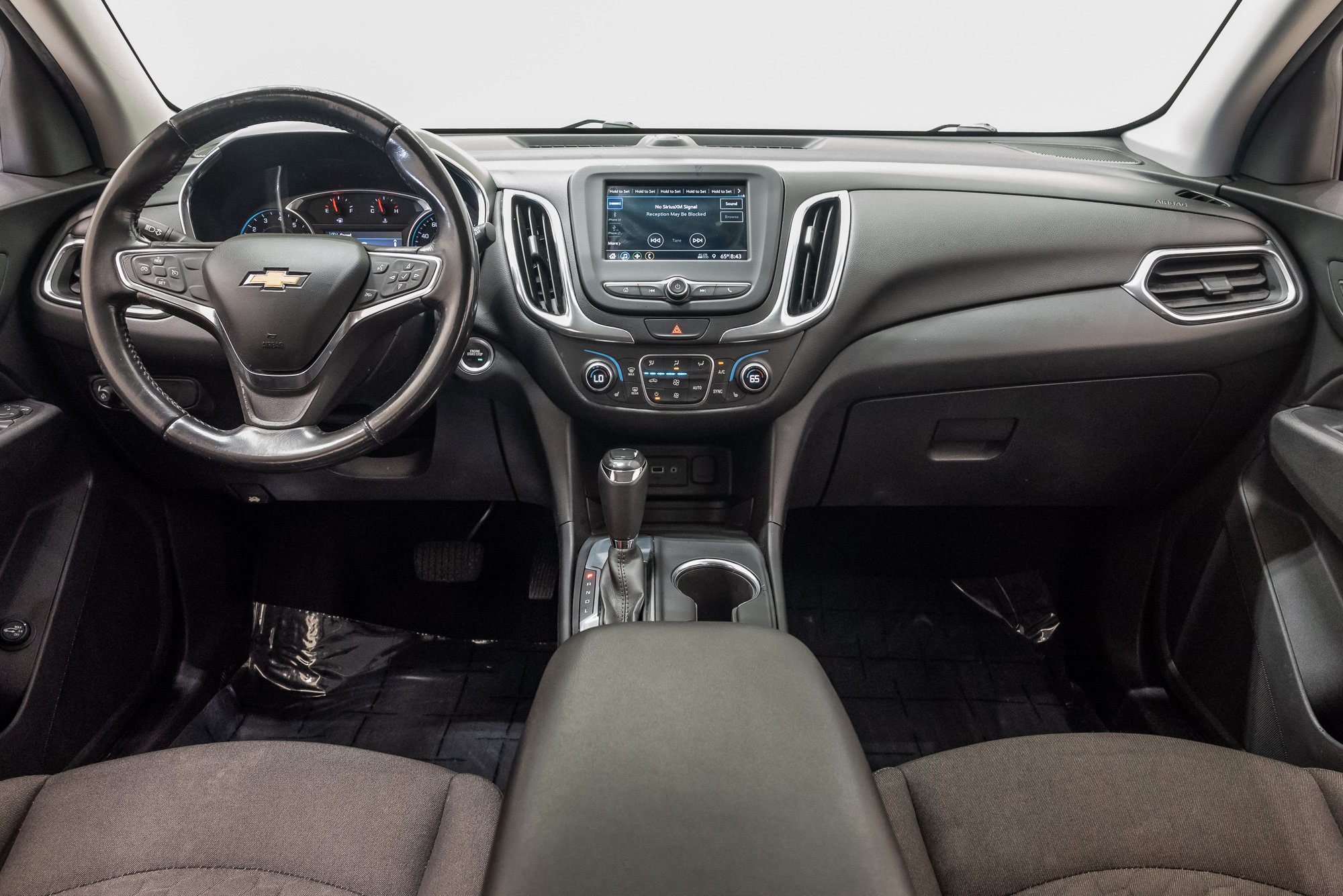 Used 2019 Chevrolet Equinox LT FWD image 24