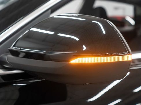 Used 2023 Audi Q8 Premium Plus w/ Premium Plus Package image 54