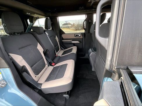 Used 2022 Ford Bronco Wildtrak image 18