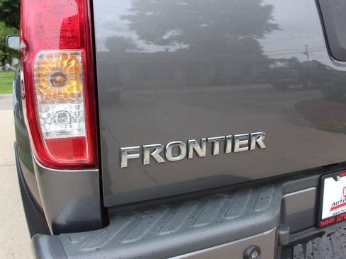 Used 2019 Nissan Frontier PRO-4X AWD/4WD image 40