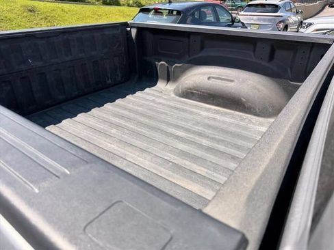 Used 2022 RAM 1500 Big Horn AWD/4WD image 16