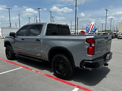 Used 2024 Chevrolet Silverado 1500 ZR2 w/ Technology Package AWD/4WD image 7