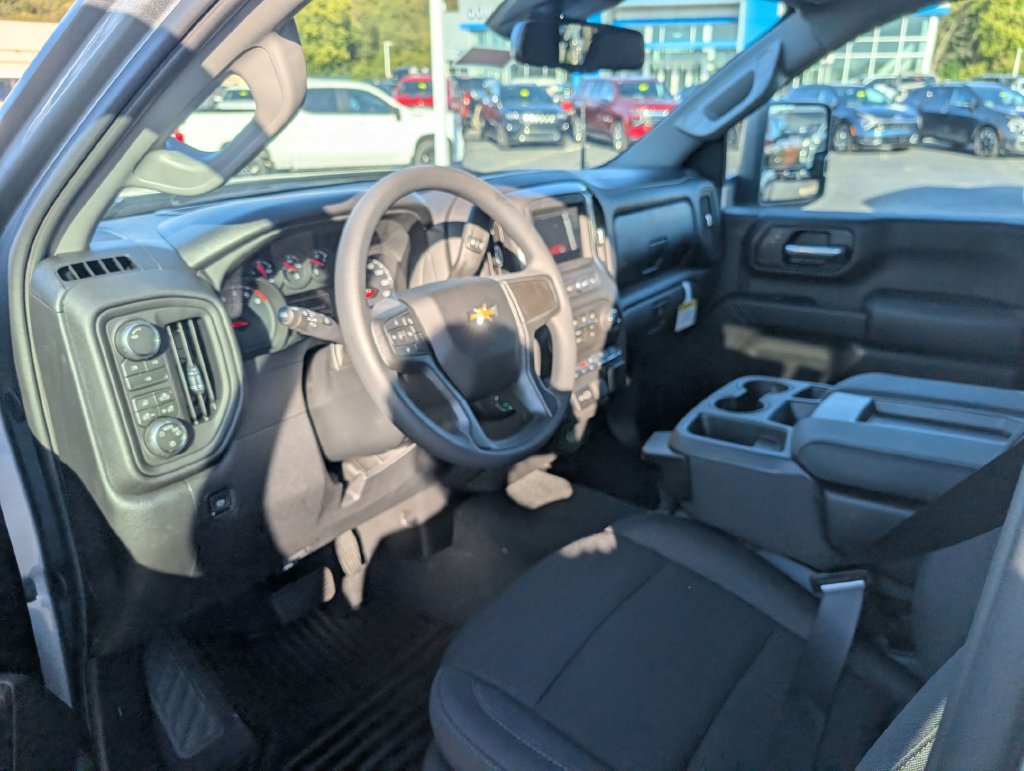 New 2026 Chevrolet Silverado 2500 Custom AWD/4WD image 13