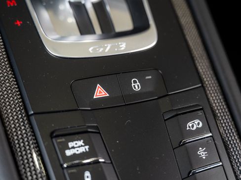 Used 2018 Porsche 911 GT3 RWD image 85