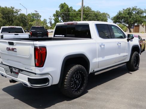 Used 2019 GMC Sierra 1500 Denali w/ Denali Ultimate Package AWD/4WD image 9