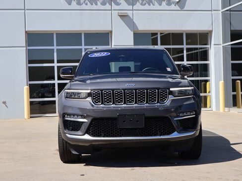 Used 2022 Jeep Grand Cherokee Summit AWD/4WD image 2