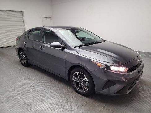 Used 2024 Kia Forte LXS FWD image 13