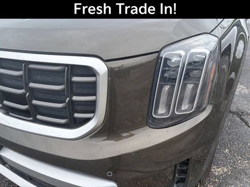 Used 2023 Kia Telluride SX Prestige AWD/4WD image 4