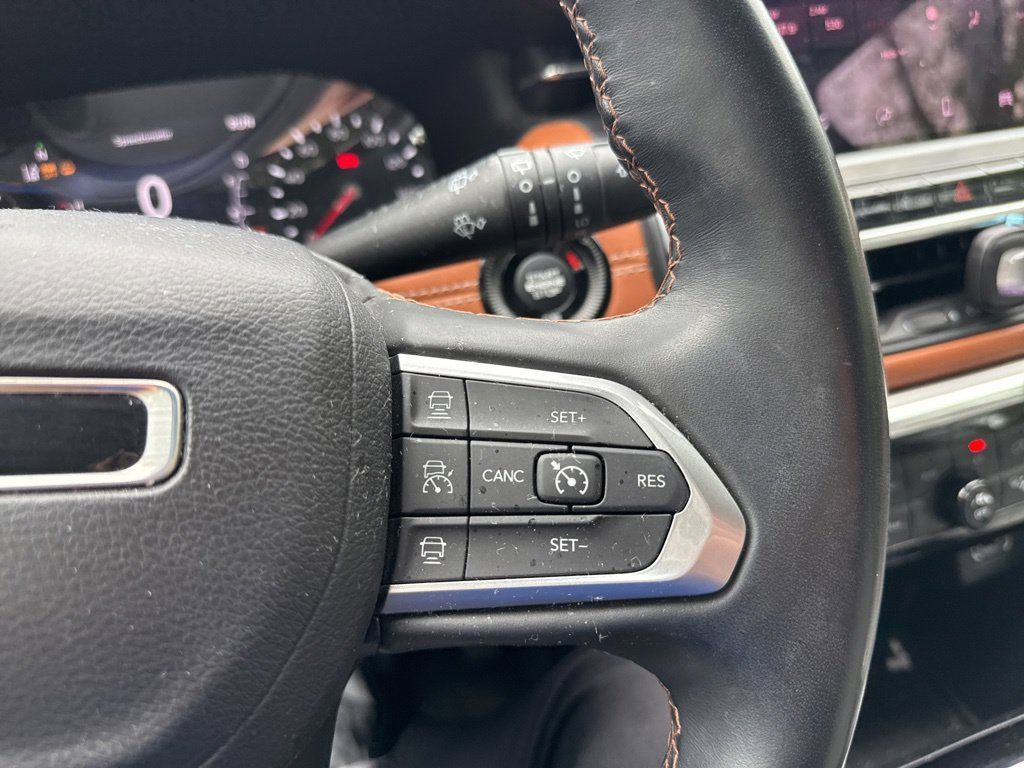 Used 2022 Jeep Compass Limited AWD/4WD image 26