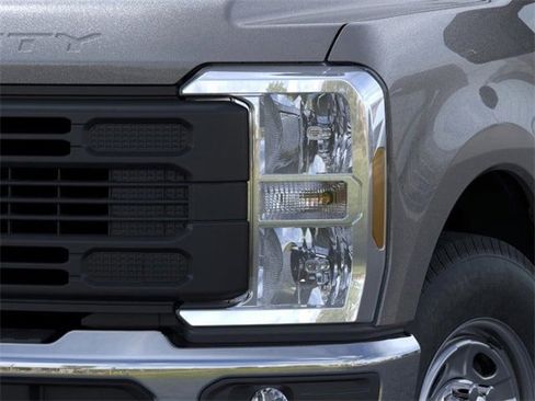 New 2024 Ford F350 XL w/ XL Chrome Package image 40