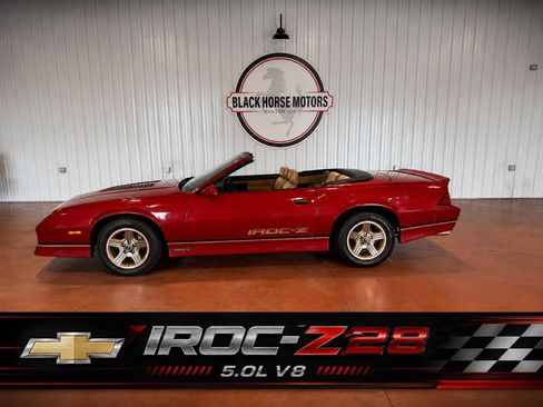 Used 1988 Chevrolet Camaro LT RWD image 1