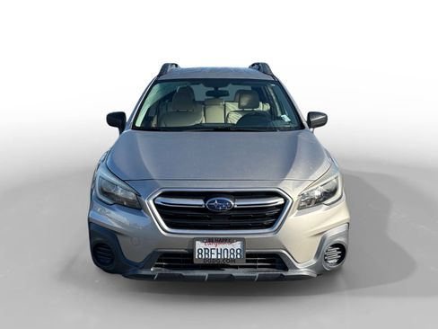 Used 2018 Subaru Outback 2.5i image 8