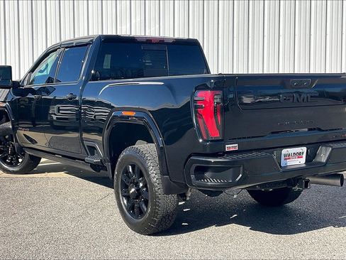 Used 2024 GMC Sierra 2500 AT4 w/ AT4 Premium Plus Package image 15