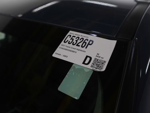 Used 2025 Toyota Grand Highlander AWD Hybrid image 34