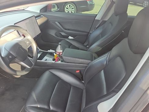 Used 2018 Tesla Model 3 Long Range AWD/4WD image 9