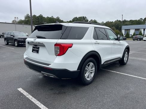 Certified 2024 Ford Explorer XLT w/ Equipment Group 202A image 5
