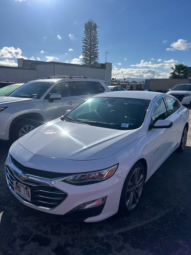 Used 2024 Chevrolet Malibu LT FWD image 2