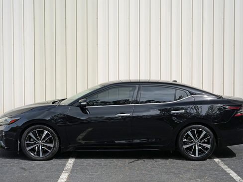 Used 2022 Nissan Maxima SV w/ Floor Mat Group FWD image 43