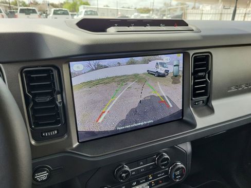New 2026 Ford Bronco Big Bend w/ Black Diamond Package AWD/4WD image 23