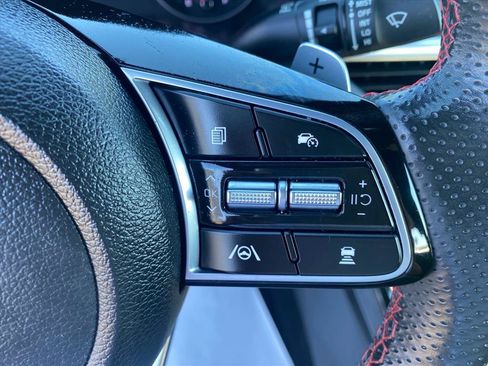 Certified 2023 Kia Forte GT FWD image 17