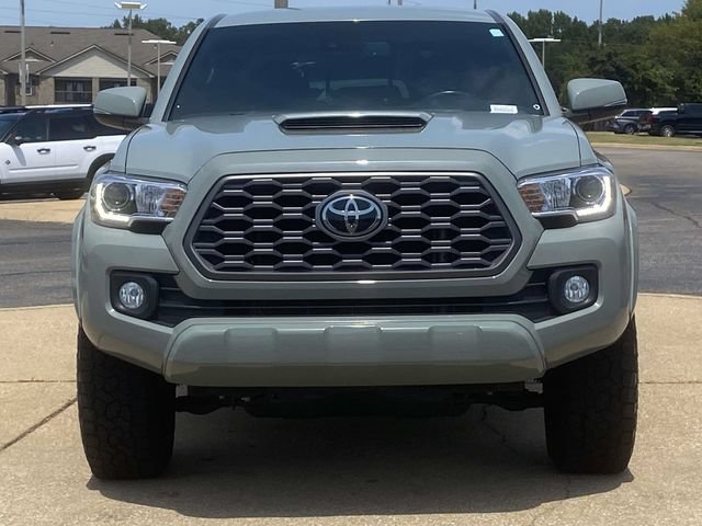 Used 2022 Toyota Tacoma TRD Sport w/ Technology Package AWD/4WD image 7