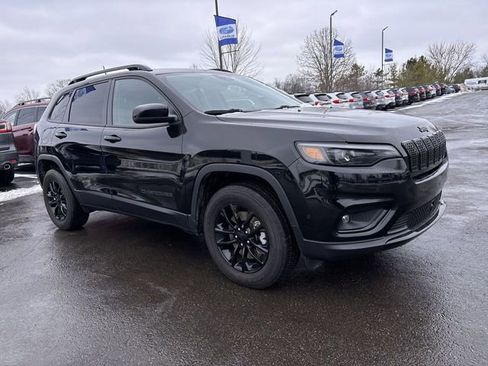 Used 2023 Jeep Cherokee Altitude Lux w/ Lux Elite Package image 13