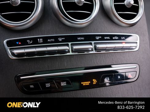 Used 2021 Mercedes-Benz GLC 300 4MATIC image 28