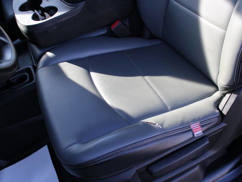 Used 2023 RAM 2500 Tradesman image 25