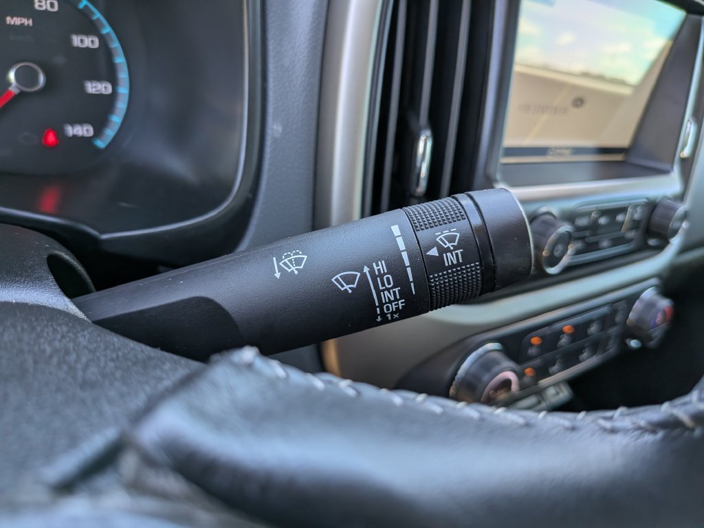 Used 2018 Chevrolet Colorado Z71 w/ Z71 Midnight Edition AWD/4WD image 35