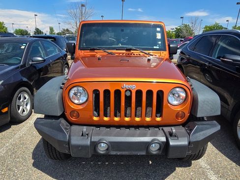 Used 2011 Jeep Wrangler Unlimited Sport AWD/4WD image 18